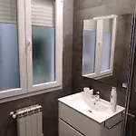 El Pontiguin 1 Apartmán *